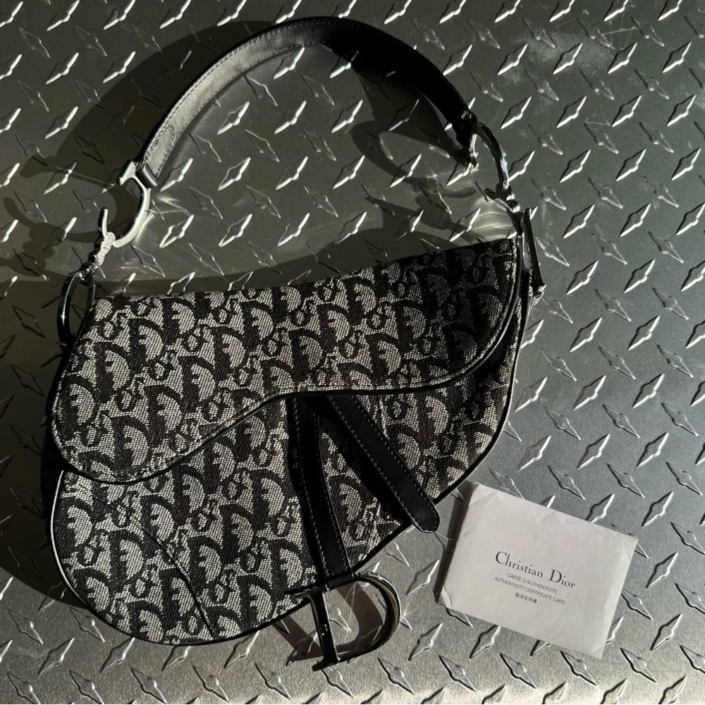 Dior Vintage Oblique Saddle Bag in Black - Picture 9 of 9
